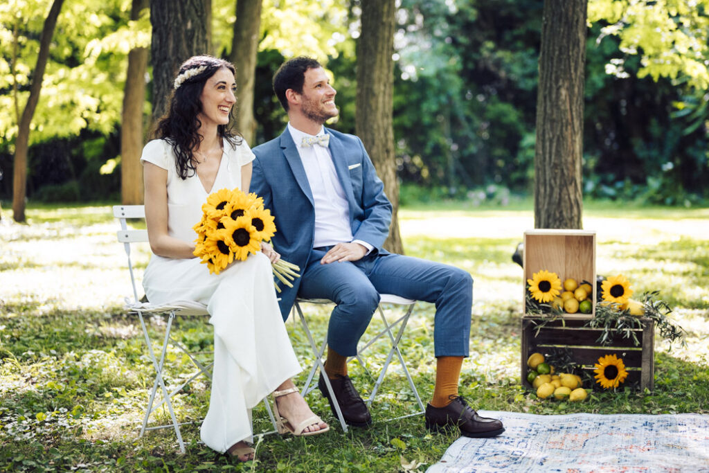 Photographe de mariage entre lifestyle et reportage - cérémonie laïque au domaine le Taleur - l'île de la Barthelasse - Avignon