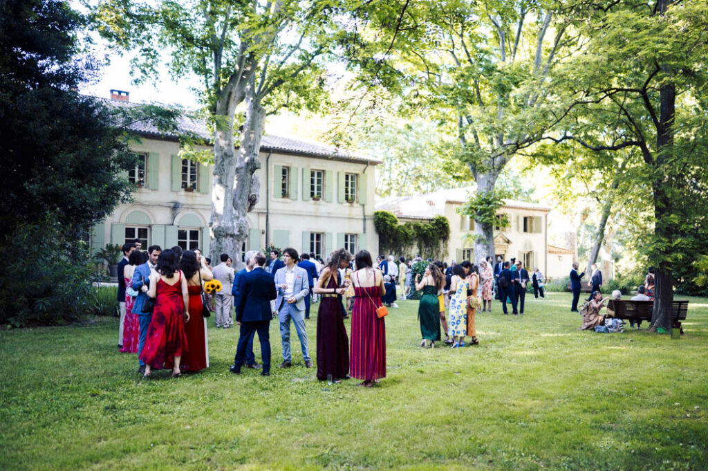 vin d'honneur au parc du Domaine Le Taleur -île de la Barthelasse - Avignon